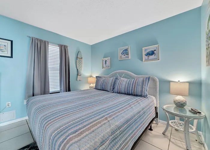 Island Winds West 275